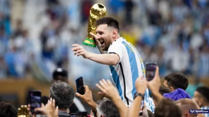 ◉ Lo MEJOR de Lionel Messi y su primera entrevista como campeón del mundo con la Selección Argentina - TyC Sports 