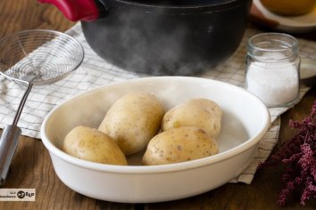 Patatas cocidas: cómo hervir las patatas y cúanto tiempo para que queden perfectas