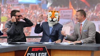 Clemson-NC State football: ESPN 'College GameDay' fans guide this week