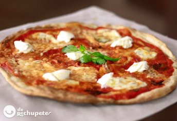 Pizza Margarita. Receta italiana - Recetas de rechupete