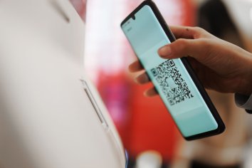 How to Scan a QR Code on Samsung