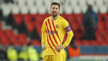 Från och med i dag är Lionel Messi utan arbetsgivare – argentinaren är klubblös för första gången på 21 år – Sport – svenska.yle.fi
