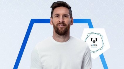 Lionel Messi - Bio, Facts, Age, Height, Wife, Net Worth, Quotes