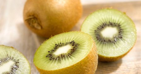 Kiwi: propiedades, beneficios, calorías y vitaminas