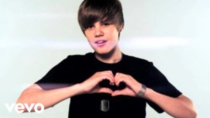 Justin Bieber - Love Me - YouTube