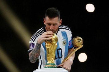 Football: Lionel Messi open to playing in 2026 World Cup | The Straits Times