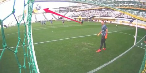 VIDEO: Lionel Messi Free Kick During Warmups Leaves Goalkeeper Stunned