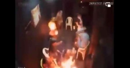 Homem é atingido por explosão ao colocar álcool em fogo de churrasco; vídeo   |   Brasil   |   O Liberal