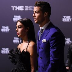 Cristiano Ronaldo Is Finding Strength in Daughter After Son's Death - E! Online