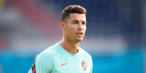 Cristiano Ronaldo Training Alone at Real Madrid While Searching for New Club