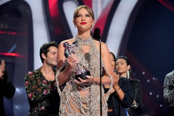 Taylor Swift Tenth Album ‘Midnights’: What to Know, Release Date – WWD