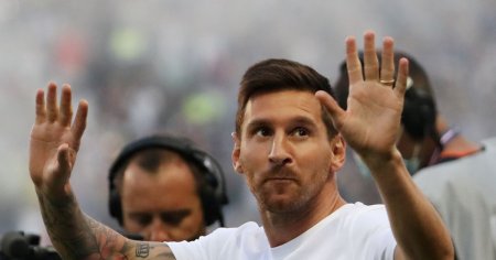 Lionel Messi launches 'Messiverse' NFT crypto art collection | Reuters