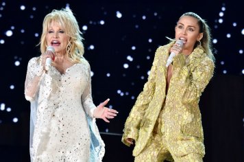 Miley Cyrus, Jimmy Fallon to Guest on Dolly Parton ‘Magic Christmas’ – Billboard