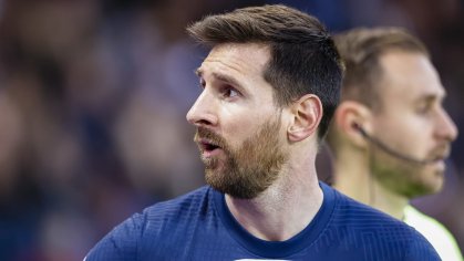 PSG and Lionel Messi discussing new deal, still in disagreement