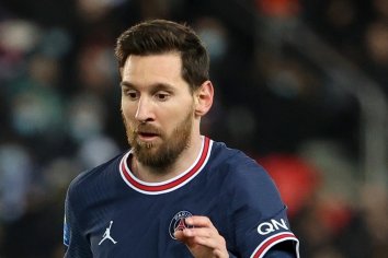Lionel Messi furious at ‘unfair’ criticism over PSG form amid claims he ‘offers nothing’ after only two Ligue 1 goals | The Sun