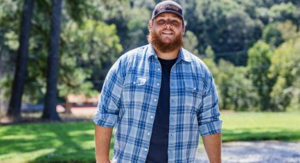 Luke Combs to debut 'Blue Collar Boys' during NBC’s coverage | NASCAR