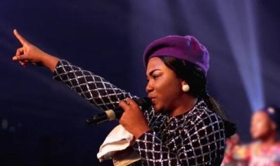 DOWNLOAD 100+ Mercy CHINWO Songs MP3 Free (Direct Link) » Naijasermons