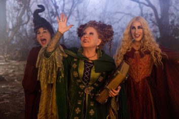 'Hocus Pocus 2' review: Beloved Halloween cult classic loses its magic in wretched sequel
