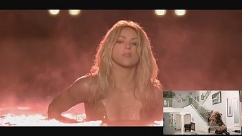 Shakira & RIhanna - Fuck Me Hard (Cant Remember to Forget you Parody) - XVIDEOS.COM