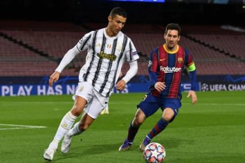 How much is Ronaldo and Messi's leg insurance worth in Indian currency? - TechnoSports