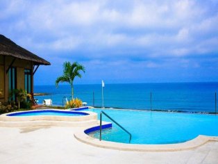 10 BEST BEACH RESORTS IN LA UNION (Beach Bumming and Surfing)
