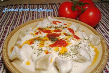 Turkish Food & Recipes: Turkish Dumpling (Manti)