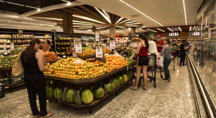Mercado reduz expectativa de inflação para 2022 pela 10ª vez seguida - Notícias - R7 Economia