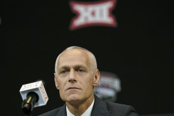 Big 12 looks to potential early extension of media rights | AP News