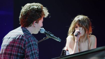 Charlie Puth & Selena Gomez - We Don't Talk Anymore [Official Live Performance] - YouTube