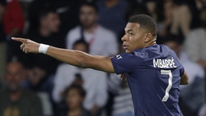 Ajaccio 0-3 Paris Saint-Germain: Lionel Messi and Kylian Mbappe score goals as PSG extend Ligue 1 lead - Eurosport