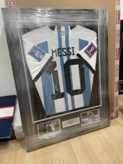 signed framed Lionel Messi argentina 2022 World Cup Shirt With COA  | eBay