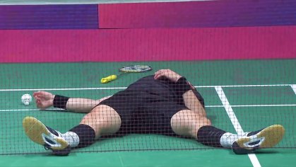 10 IMPOSSIBLE Badminton Moments of 2021 - YouTube