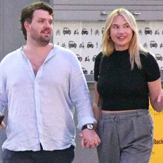 Taylor Swift’s Brother Austin Swift Holds Hands With Model Sydney Ness in New York