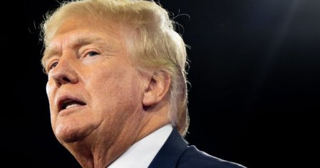 FBI Raid on Trump Designed to Stop Him Running in 2024 – Summit News