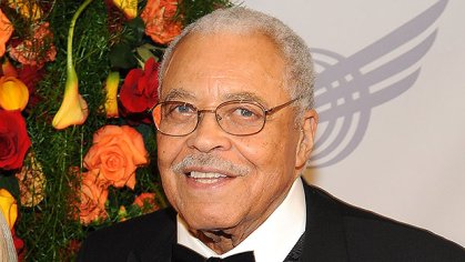 Who Is James Earl Jones? Facts On Darth Vader Voice Actor Retiring – Hollywood Life
