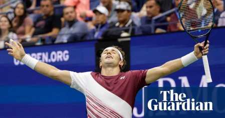 Casper Ruud has No 1 slot in sight after US Open rout of Matteo Berrettini | US Open Tennis 2022 | The Guardian