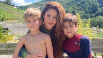 Shakira and her kids go surfing for the Summer | Marca