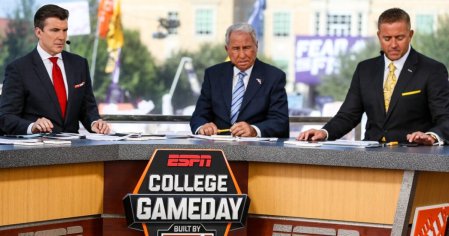 ESPN's College GameDay announces Week 5 location for premier ACC matchup between Clemson-NC State - On3