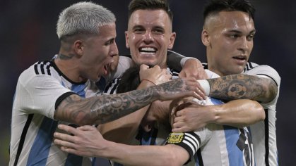 Argentina's Messi scores 100th international goal in rout of Curacao