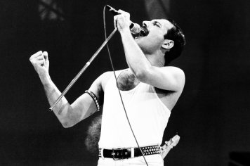 Freddie Mercury’s Solo Career: 5 Things You Didn’t Know | Billboard – Billboard