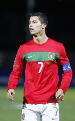 Cristiano Ronaldo - Celebrity biography, zodiac sign and famous quotes