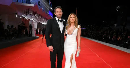 Red Carpet: Jennifer Lopez' heißes Outfit macht nicht nur Ben schwach