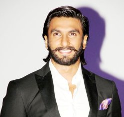 Ranveer Singh Height, Age, Girlfriend, Family, Biography & More » StarsUnfolded