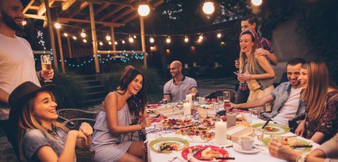 6 ideias para jantares ao ar livre incríveis