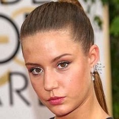 Adele Exarchopoulos Boyfriend 2022: Dating History & Exes - CelebsCouples