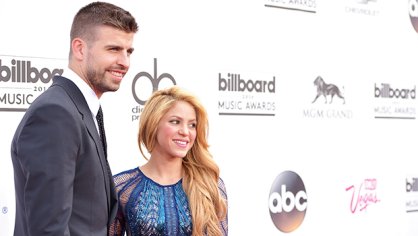 Shakira Breaks Silence on Divorce: It’s The ‘Darkest Hour Of My Life’ – Hollywood Life