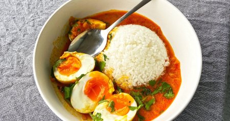 Easy Egg Curry Recipe - Australian Eggs