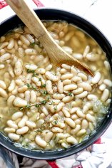 How to Cook the BEST Cannellini Beans - foodiecrush.com