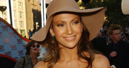Jennifer Lopez's Best Early-2000s Fashion Moments