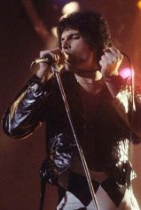 Freddie Mercury - the legend - Classical Music World Wide